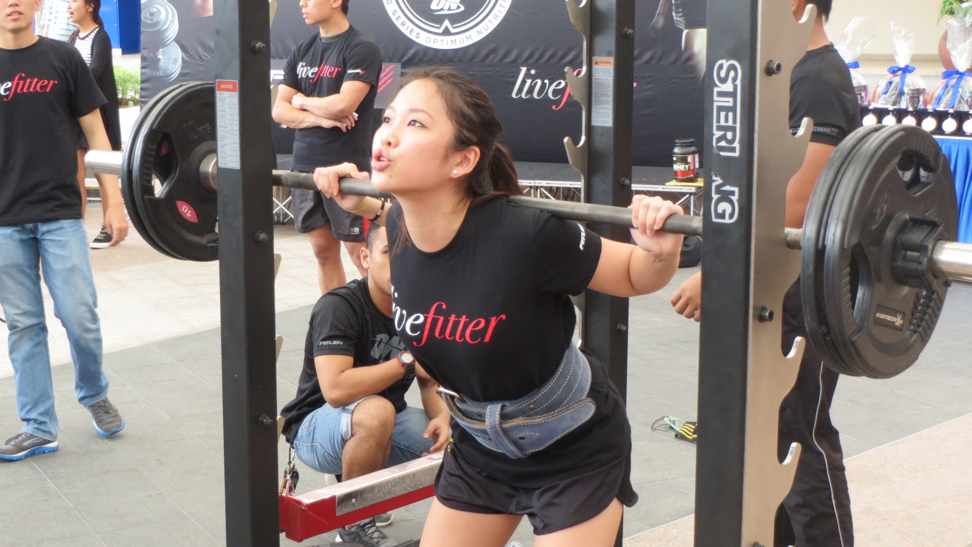 livefitter singapore squat challenge