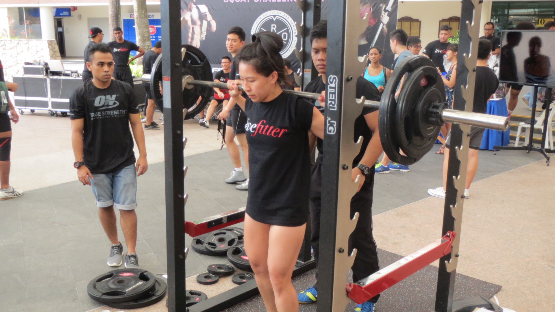 livefitter singapore squat challenge