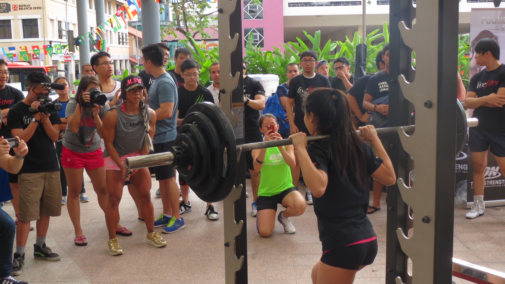 livefitter singapore squat challenge