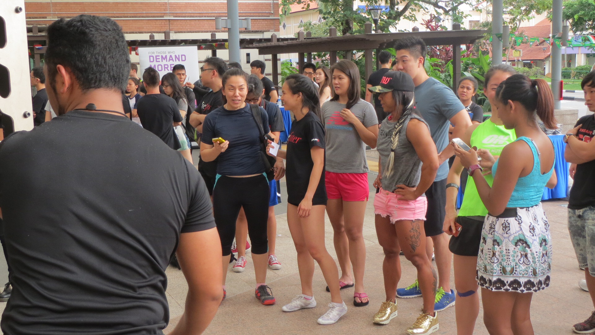 livefitter singapore squat challenge
