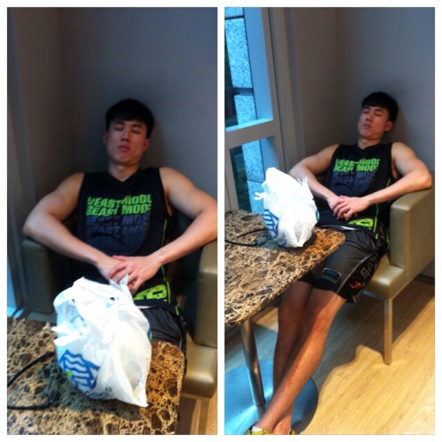 heechai sleeping